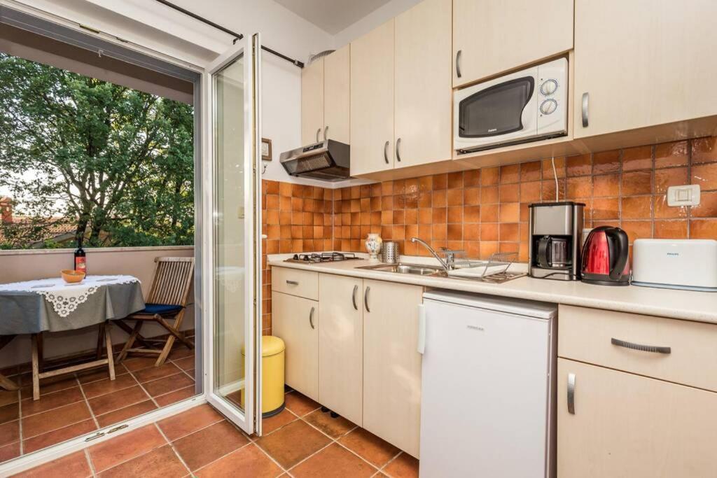 Villa Lidija Poreč Extérieur photo